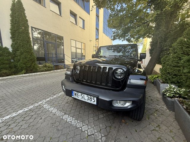 Jeep Wrangler Unlimited GME 2.0 Turbo Sahara - 13