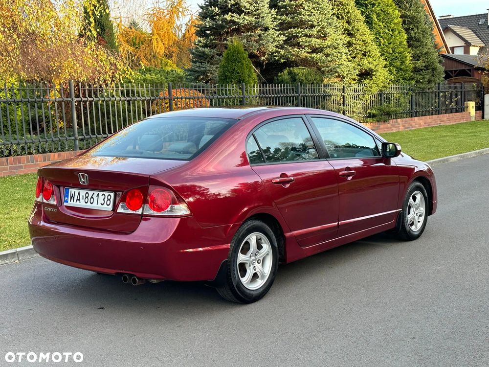 Honda Civic Sedan 06-09 - 6