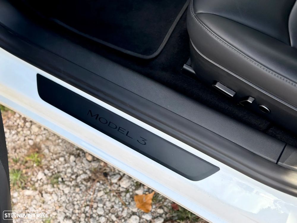 Tesla Model 3 Tração Traseira Premium - 14
