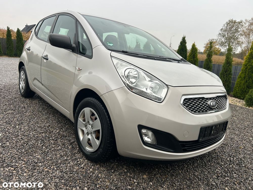 Kia Venga - 3