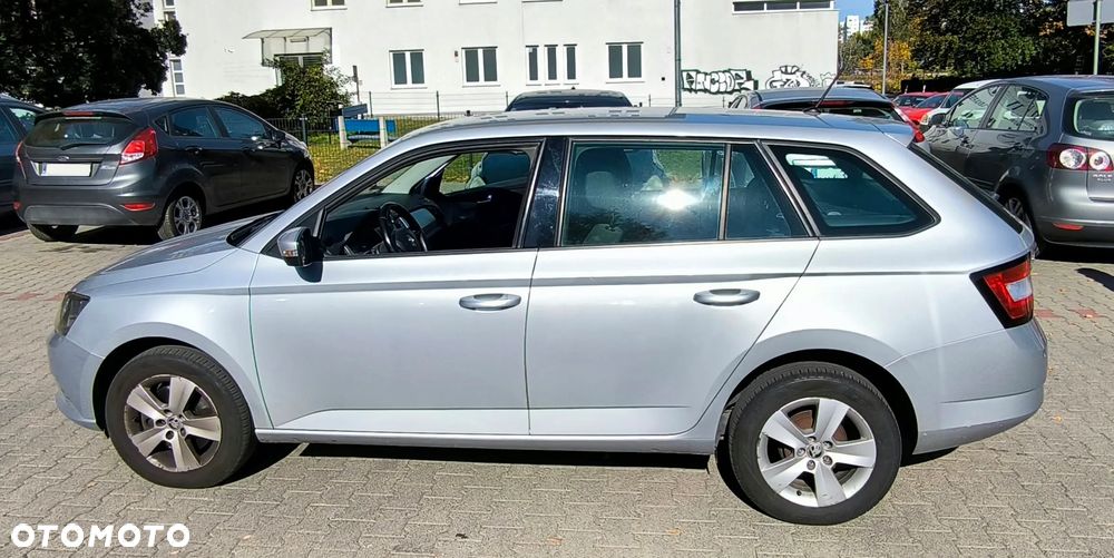 Skoda Fabia - 8