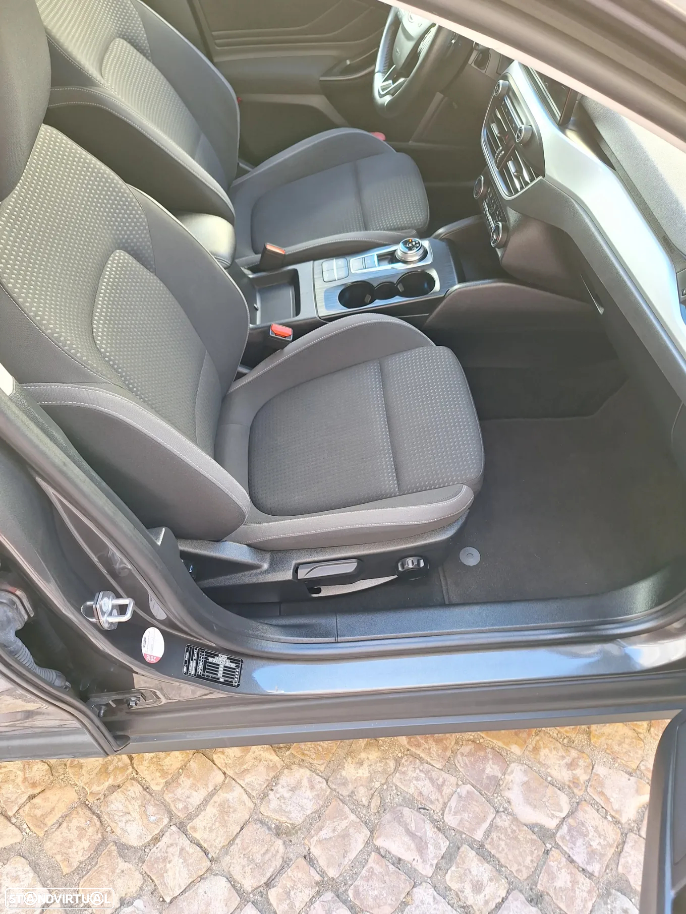 Ford Focus SW 1.5 EcoBlue S&S Aut. ACTIVE - 16