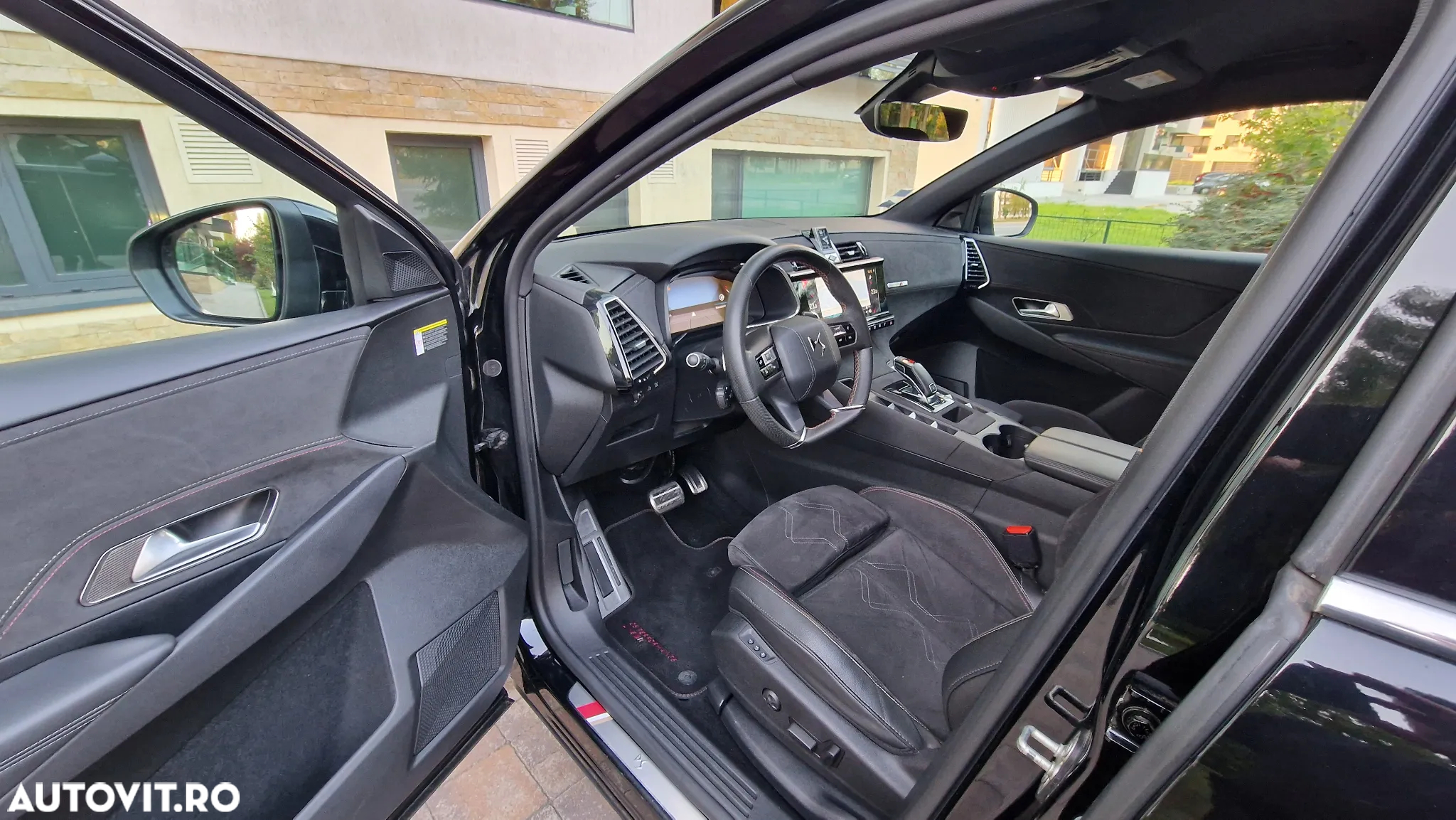 DS Automobiles DS 7 Crossback - 14