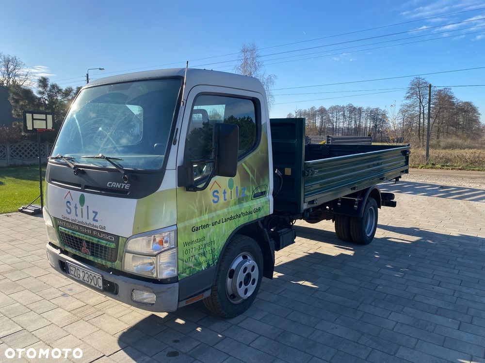 Mitsubishi Canter - 1