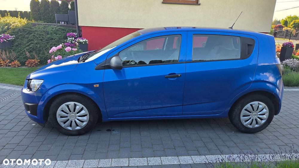 Chevrolet Aveo 1.2 LS - 4