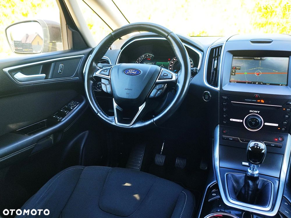 Ford S-Max 2.0 TDCi Titanium - 34