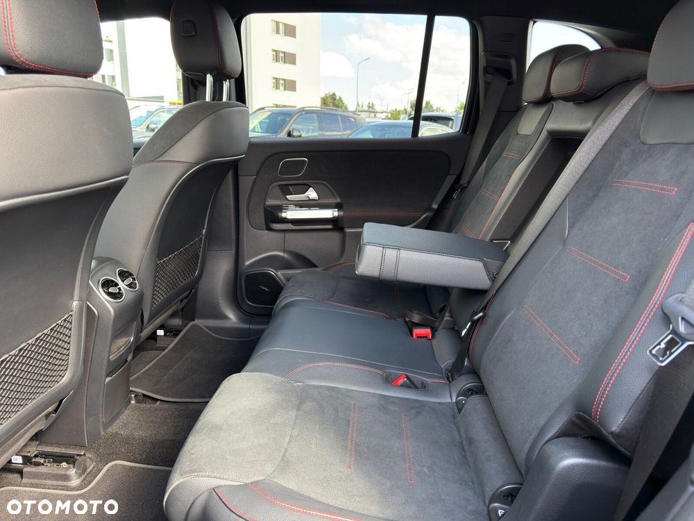 Mercedes-Benz EQB 350 66.5kWh 4-Matic AMG Line - 29