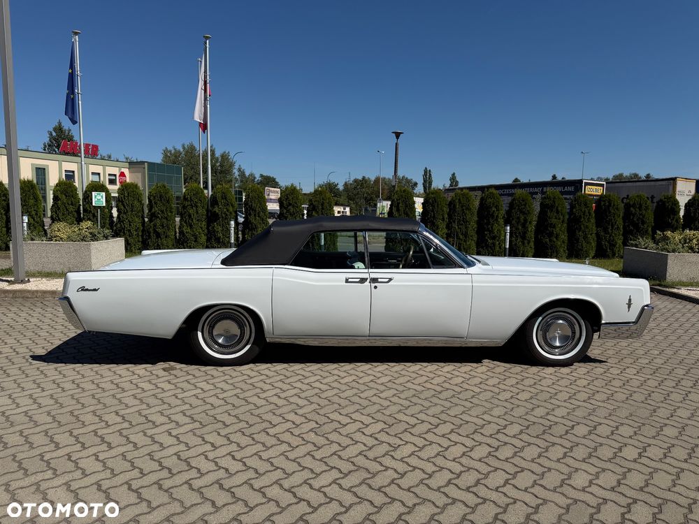 Lincoln Continental - 18