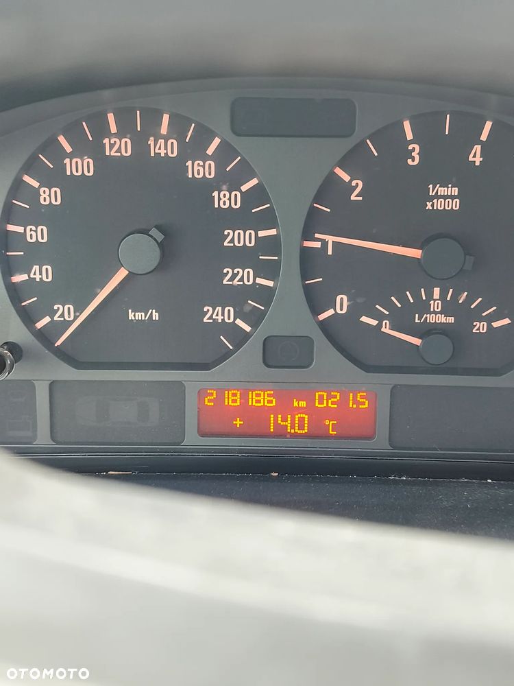 BMW Seria 3 - 2