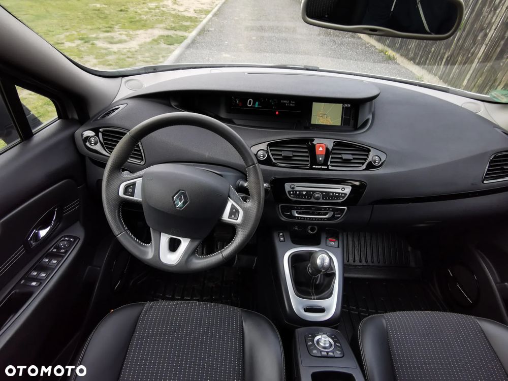 Renault Scenic 1.9 dCi Confort Privilege - 18