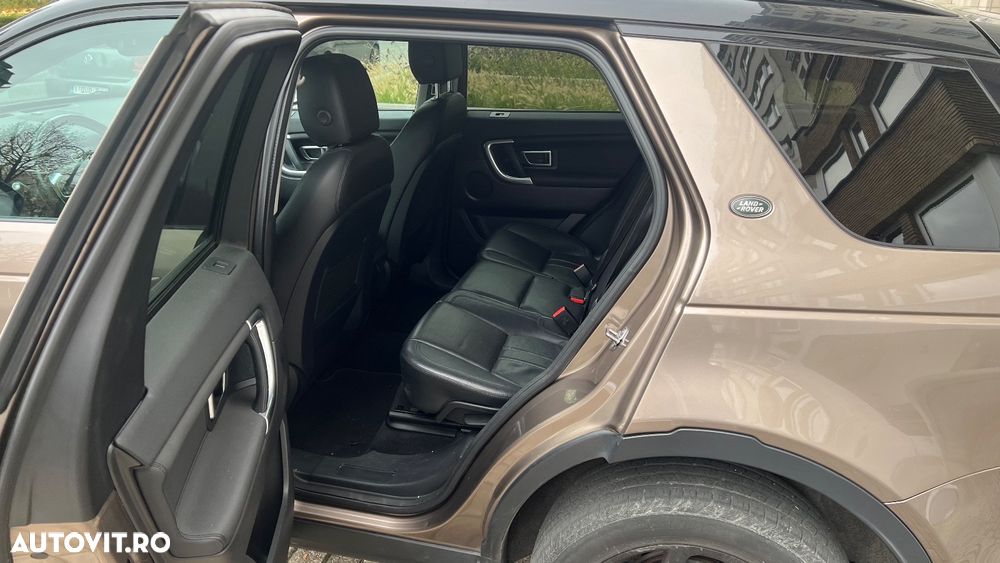 Land Rover Discovery Sport - 7