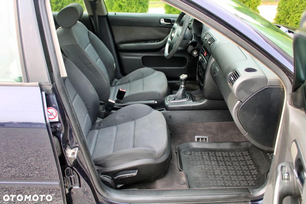 Audi A3 Sportback 1.6 Attraction - 16