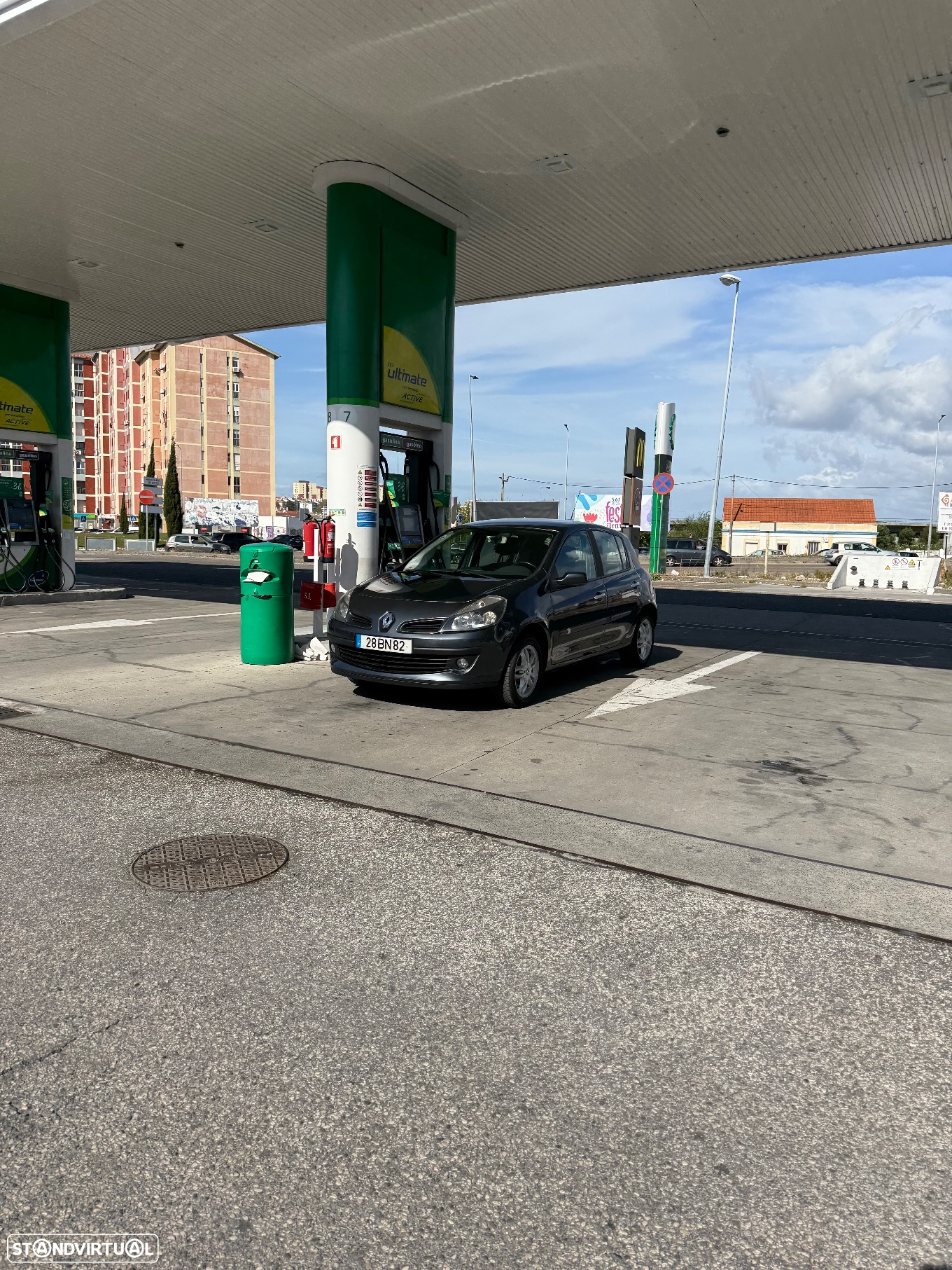 Renault Clio 1.2 16V Confort - 3