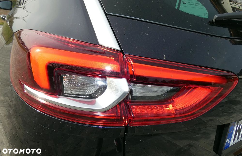 Opel Insignia CT 2.0 CDTI Exclusive S&S - 32