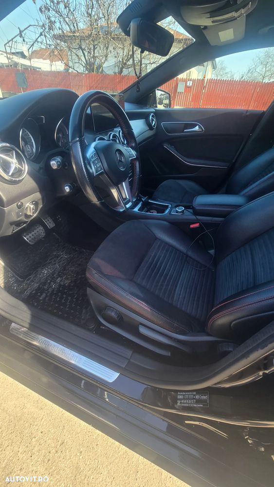 Mercedes-Benz CLA - 12