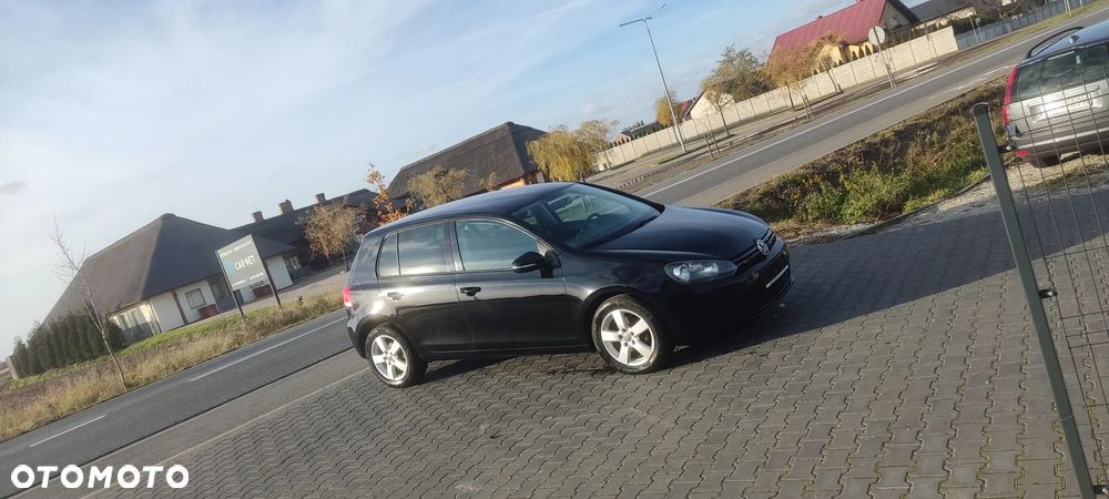 Volkswagen Golf 1.6 Trendline - 1
