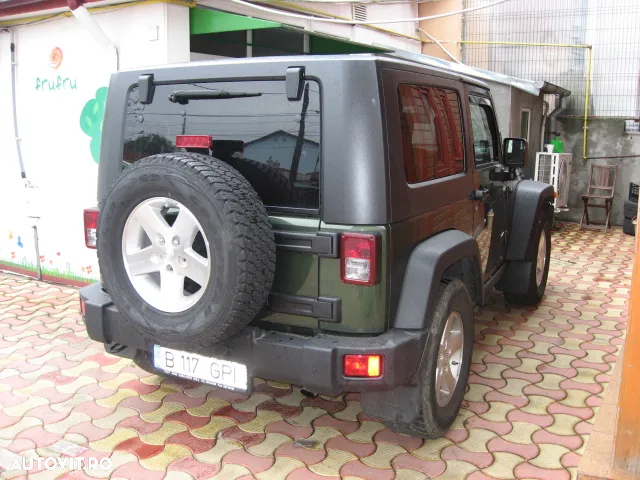 Jeep Wrangler - 4