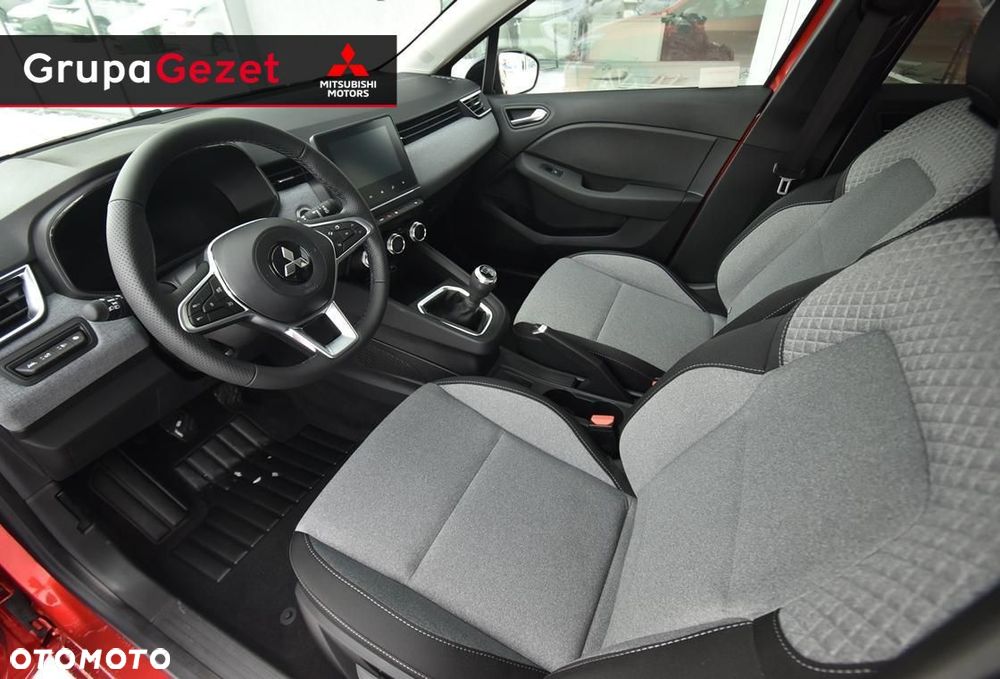 Mitsubishi Colt - 5