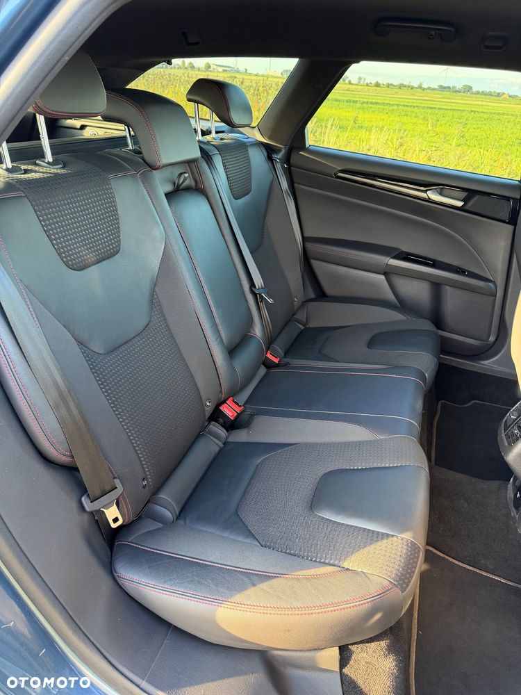 Ford Mondeo 2.0 EcoBlue ST-Line X - 32