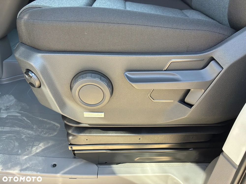 Volkswagen Crafter 35 Furgon AUTOMAT/L3H3, 2.0TDI 140 KM, Wysoki dach, r.o. 3640 - 34
