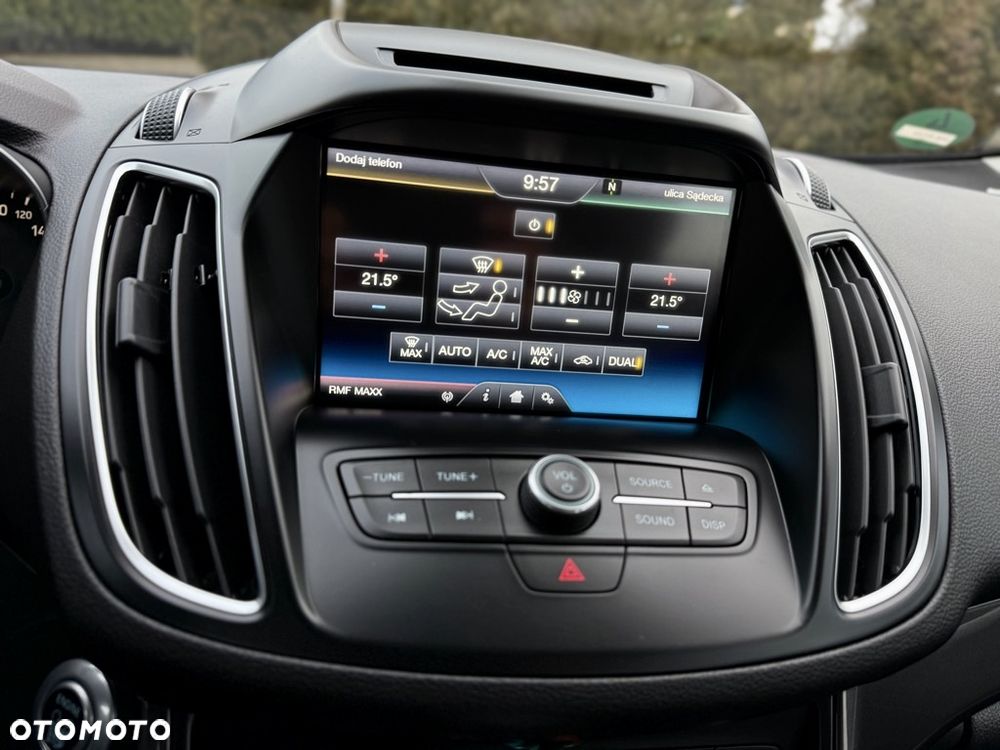 Ford C-MAX 2.0 TDCi Start-Stop-System Titanium - 23