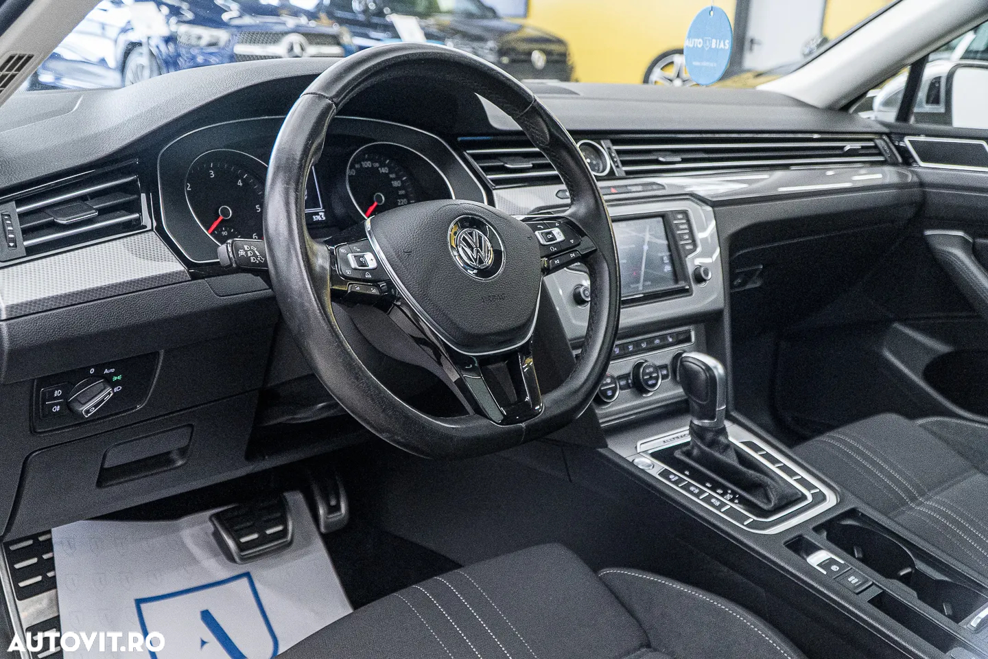 Volkswagen Passat Alltrack 2.0 TDI SCR 4Motion DSG (BMT) - 20