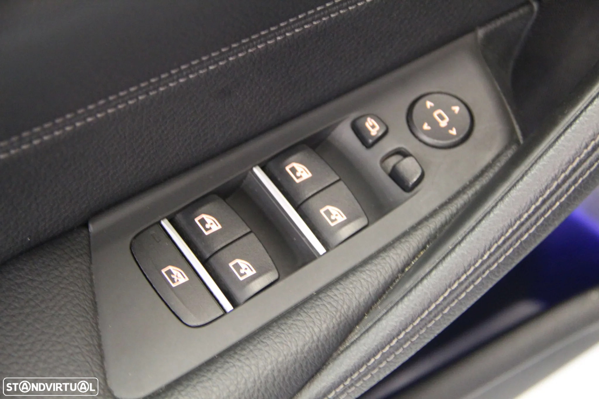 BMW 520 d Pack Desportivo M Auto - 17