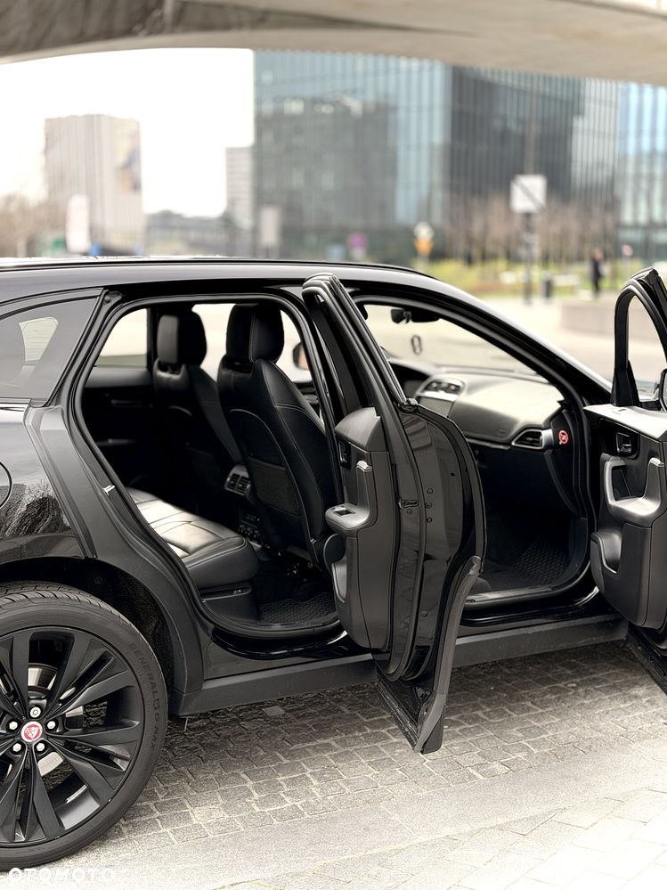 Jaguar F-Pace 3.0 V6 AWD S - 22