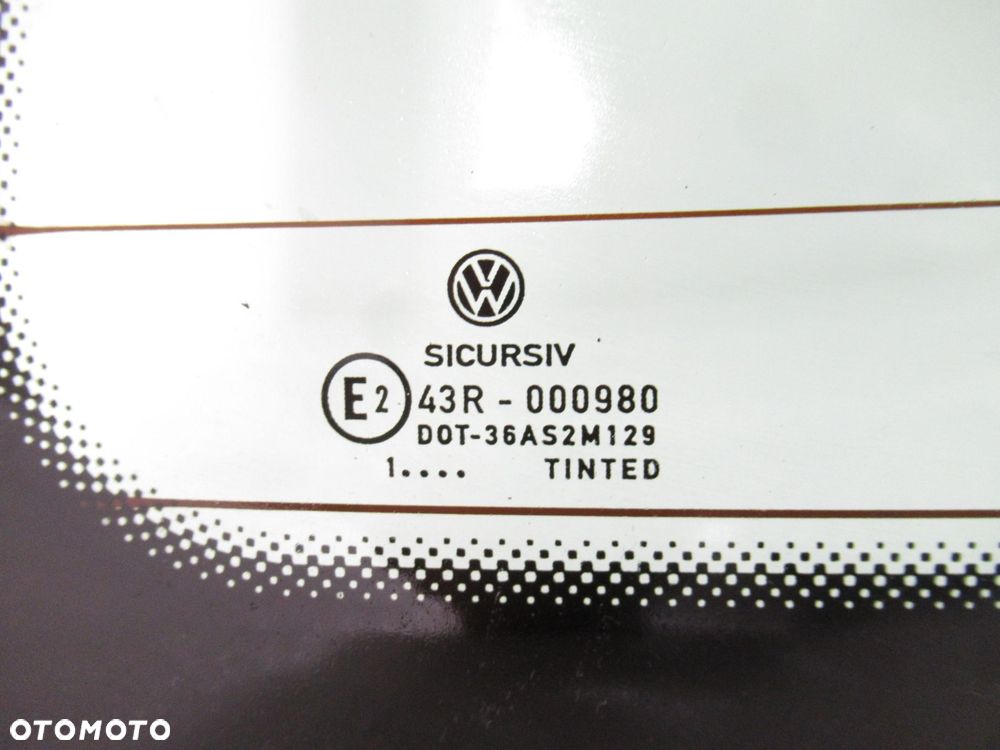SZYBA TYLNA VW GOLF IV KOMBI - 2