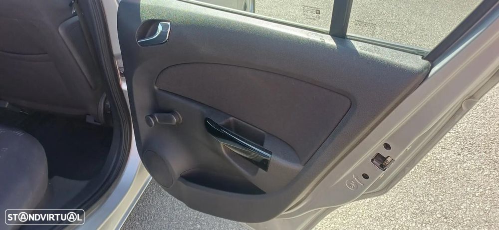 Opel Corsa 1.3 CDTI Enjoy EcoFLEX - 22