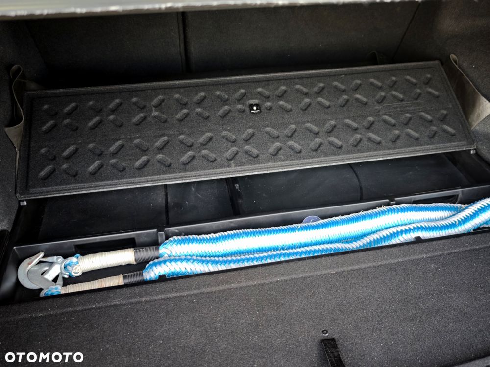 Kia Ceed - 31