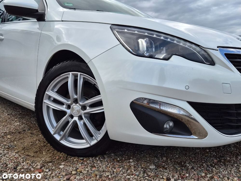Peugeot 308 BlueHDi FAP 120 Stop & Start Allure - 25
