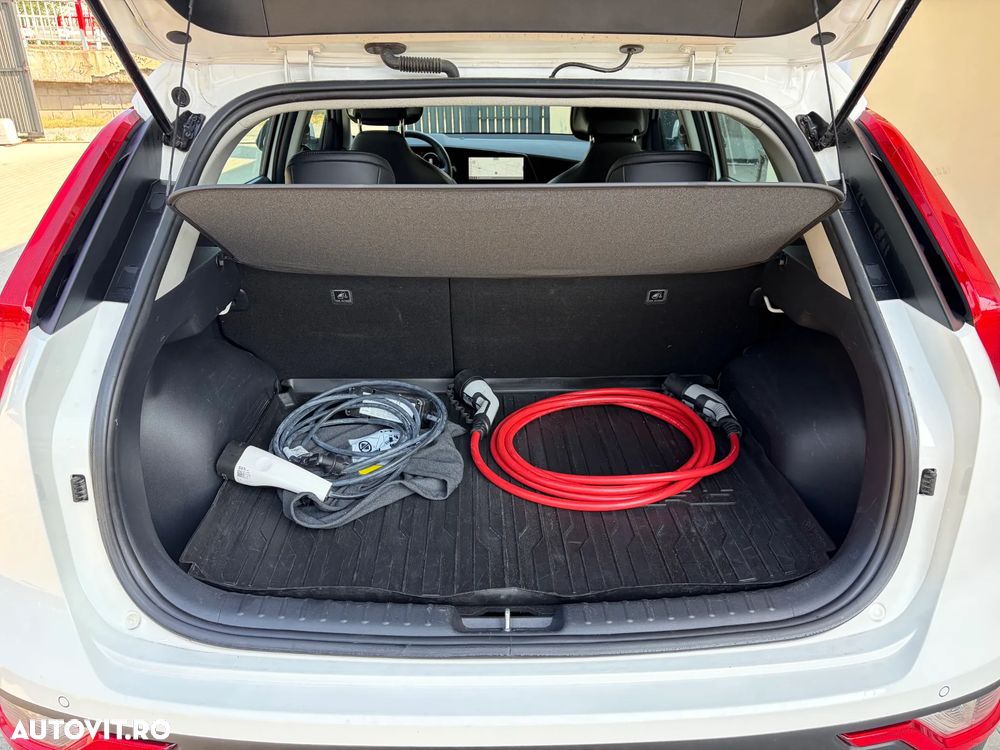 Kia Niro - 28