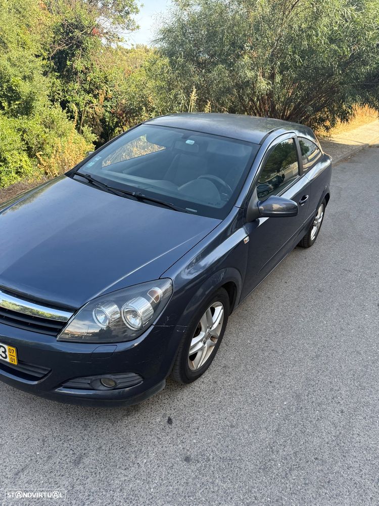 Opel Astra GTC 1.7 CDTI - 2