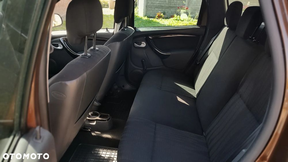 Dacia Duster dCi 90 FAP 4x2 Ambiance - 14