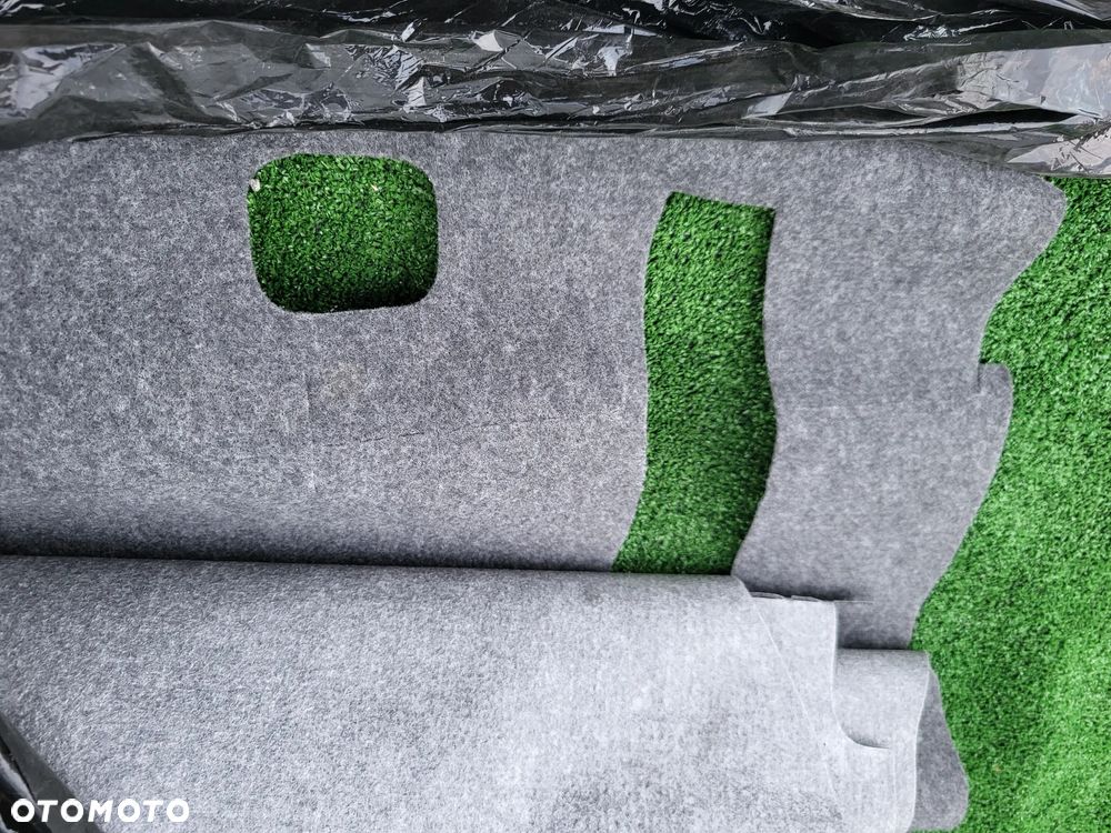 WYKLADZINA BAGAZNIKA daewoo  NEXIA 3/5 drz.