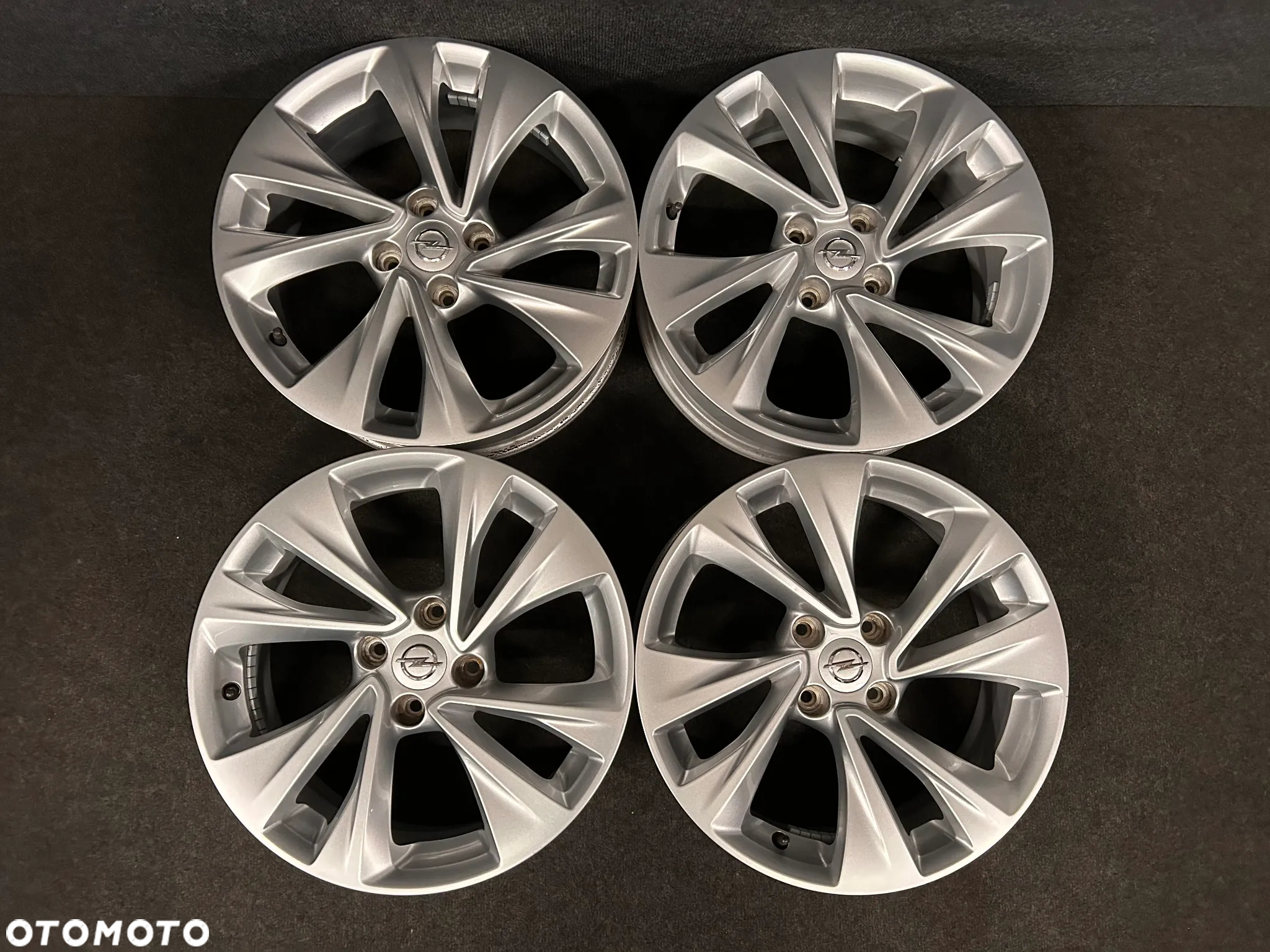 Alufelgi Opel Crossland 17, Peugeot 2008, Citroen C3 Aircross 17 cali 4x108 4szt. ŁADNE! - 3