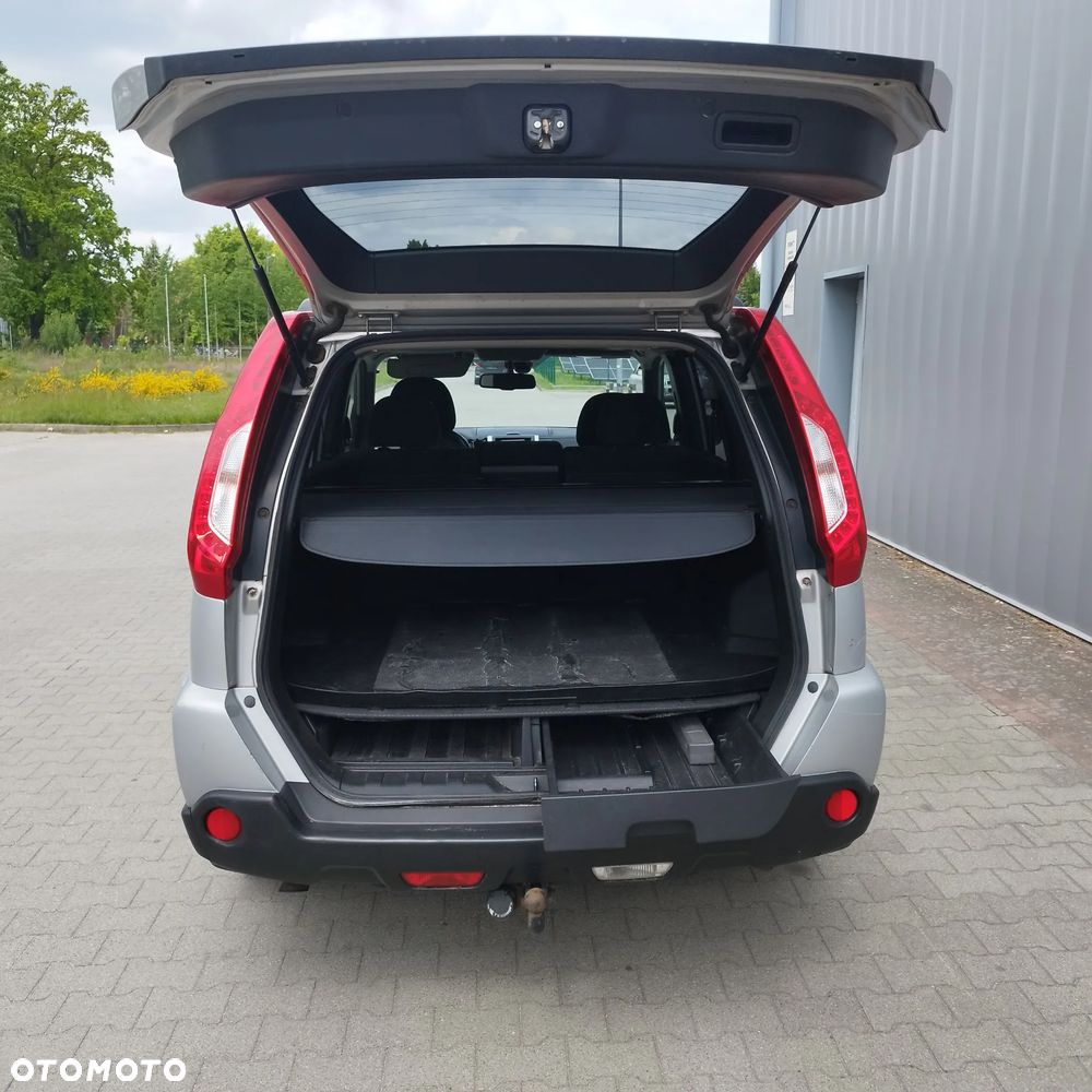 Nissan X-Trail 2.0 dCi SE - 8