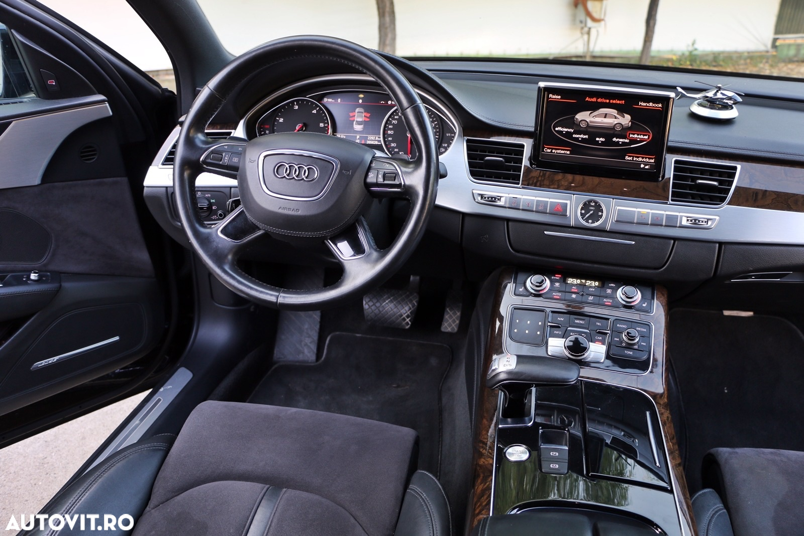 Audi A8 3.0 TDI DPF clean diesel quattro tiptronic - 5