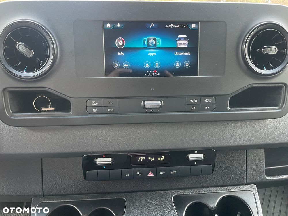 Mercedes-Benz Sprinter - 8