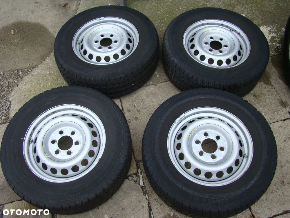 B29 6x130 Mercedes Benz Sprinter W906 6,5Jx16 opony 235/65 R16 zima czujniki - 1