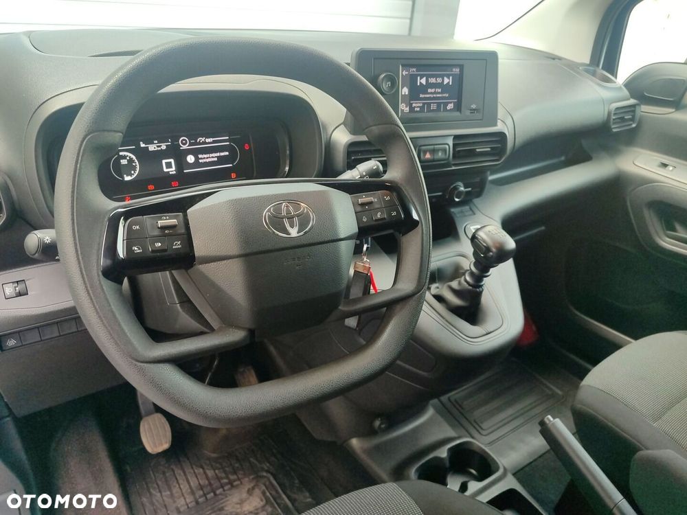 Toyota PROACE CITY - 3