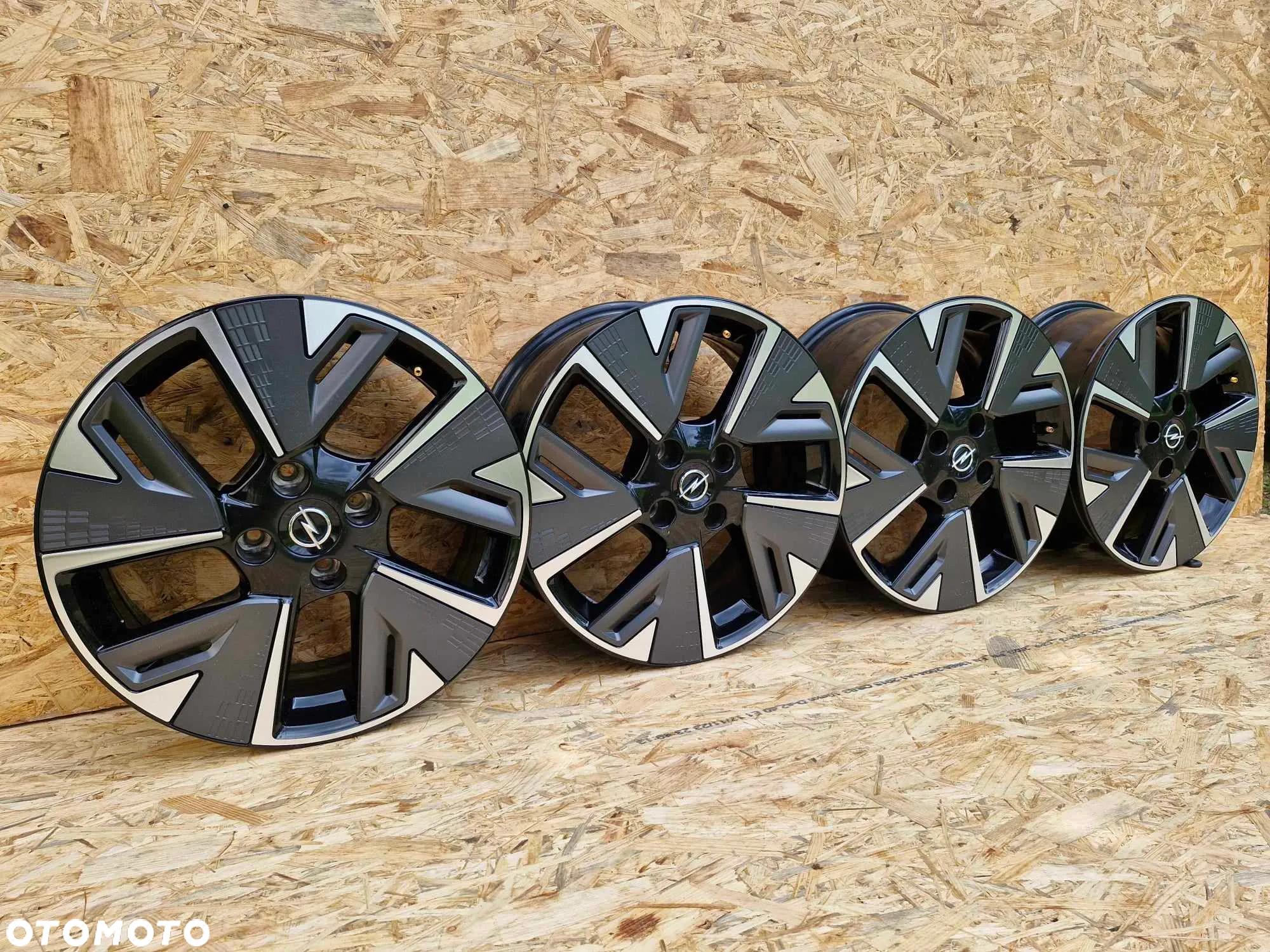 FELGI OPEL CORSA F 17" 93484567 - 6