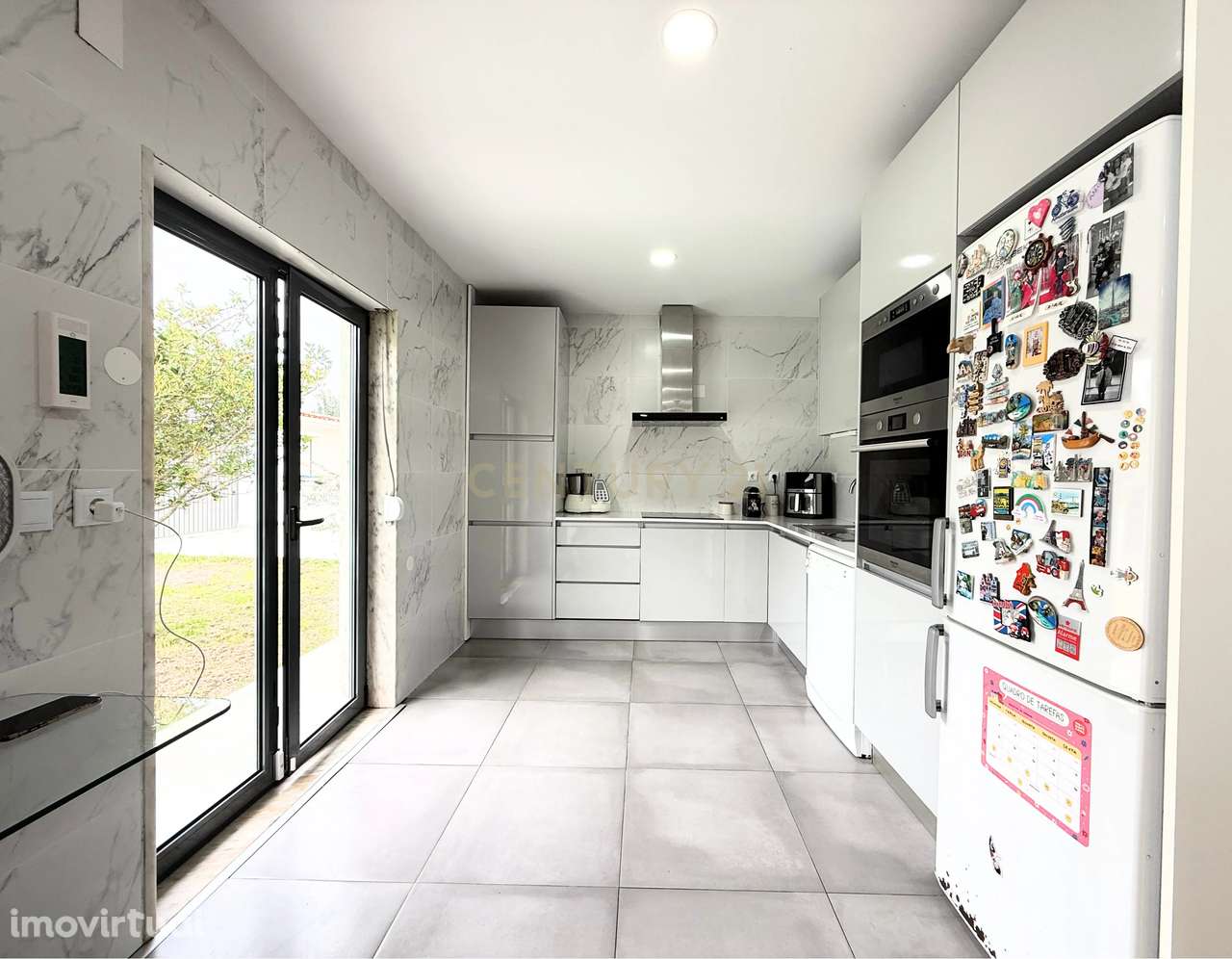 Moradia T3 Térrea, Remodelada, Redondos, Fernão Ferro - Grande imagem: 5/24