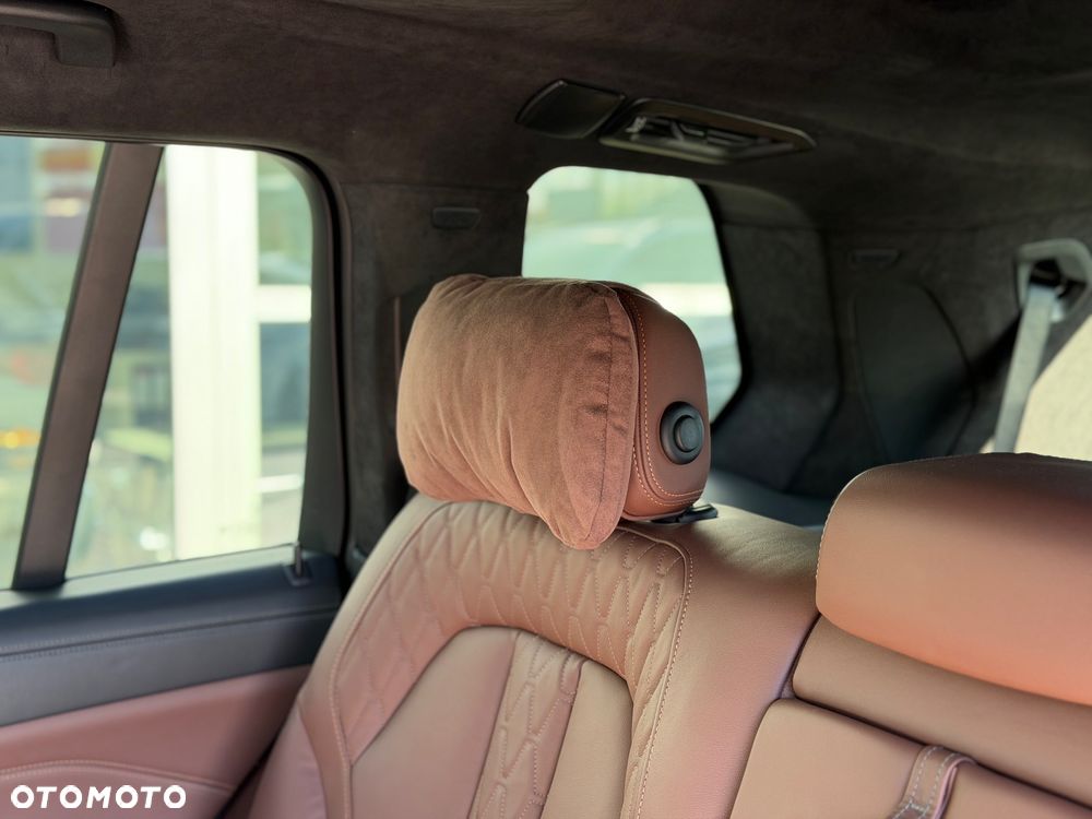 BMW X7 xDrive40d mHEV sport - 27