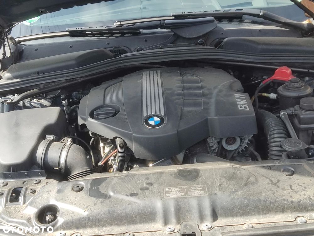 BMW Seria 5 520d Edition Exclusive - 35