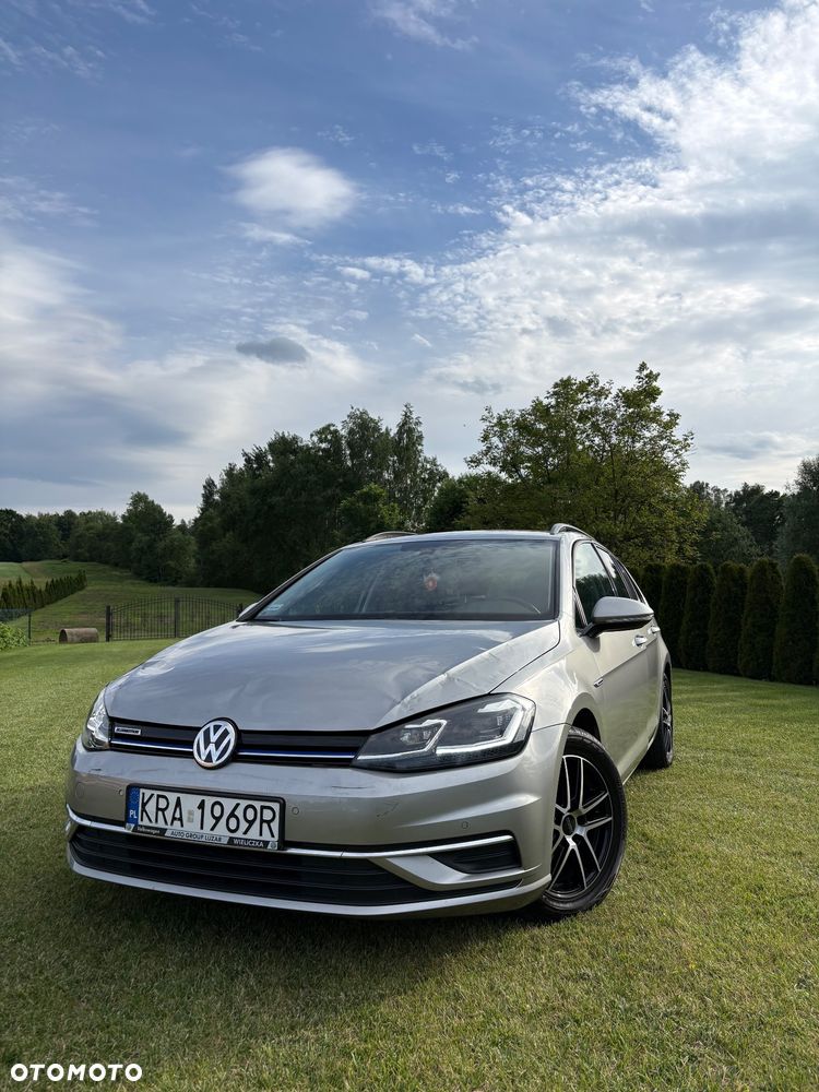 Volkswagen Golf - 4