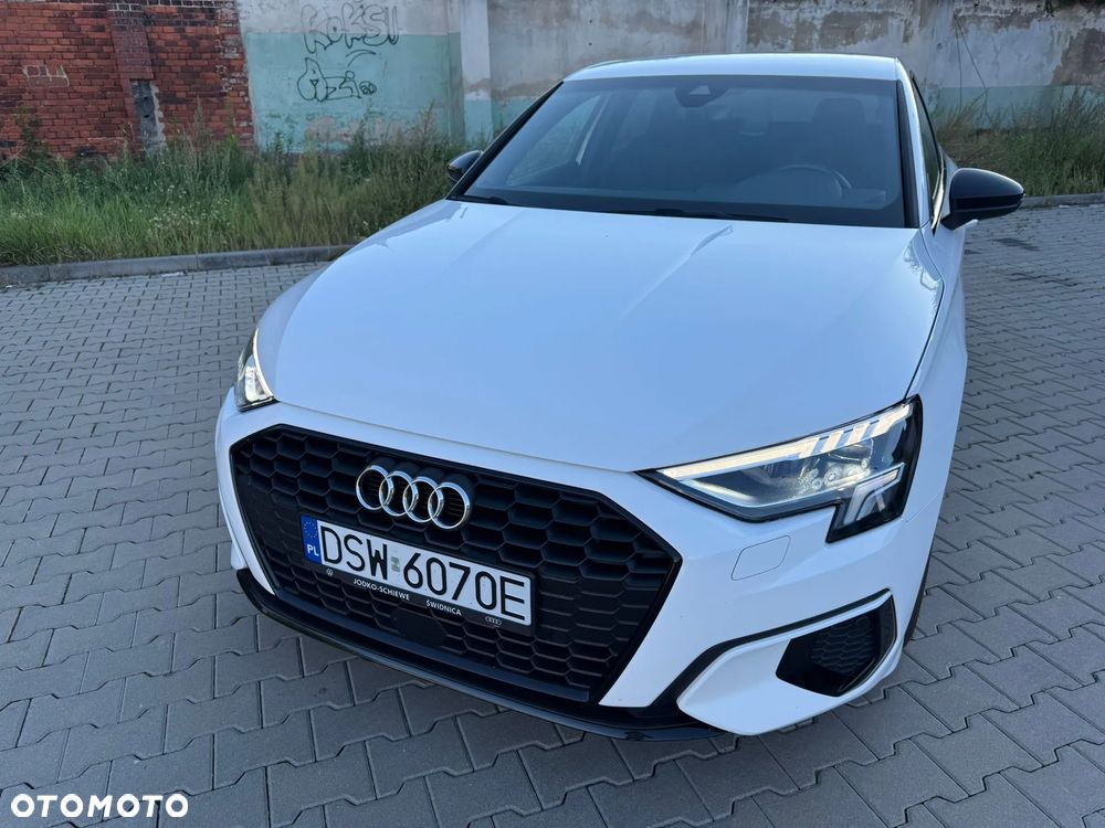 Audi A3 Limousine 35 TFSI mHEV Advanced S tronic - 5