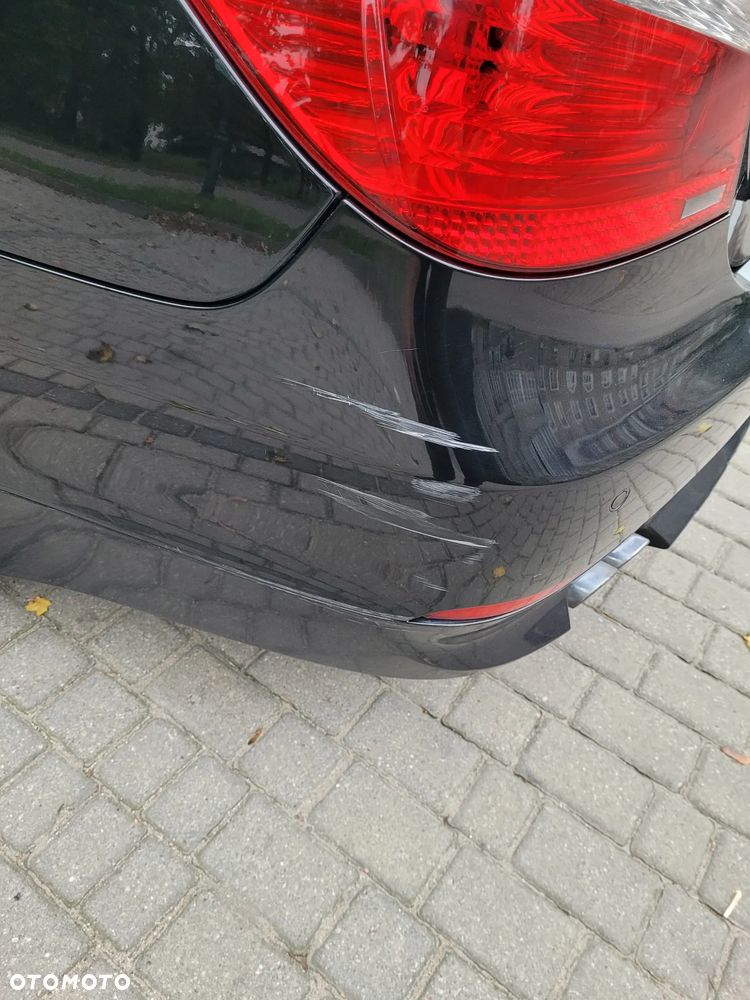 BMW Seria 5 520i - 11