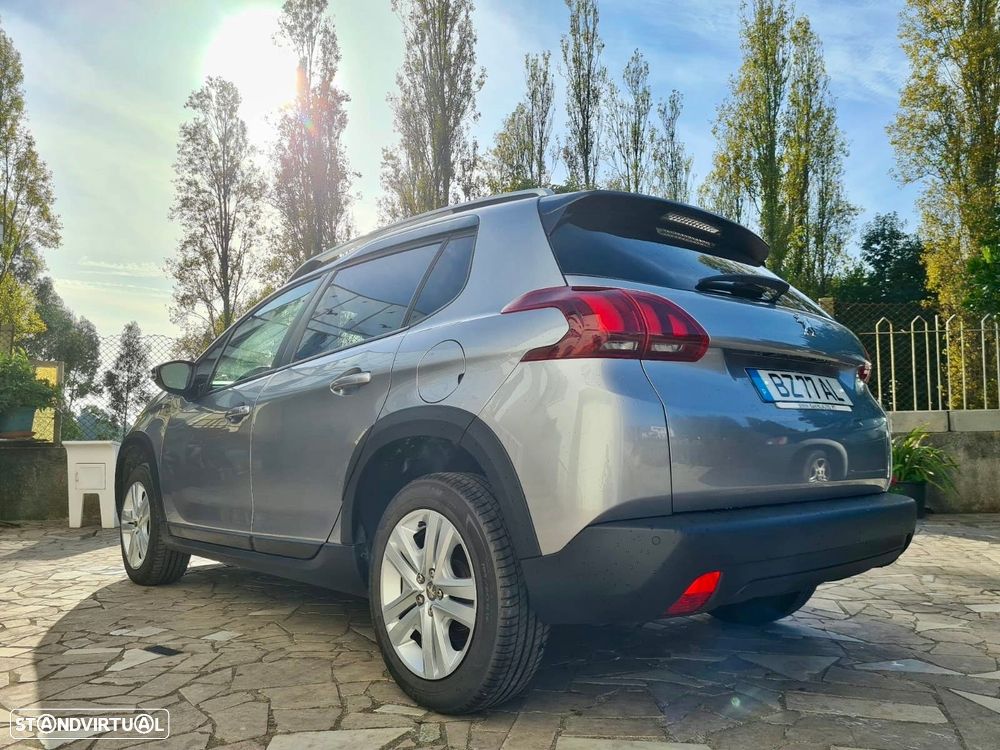 Peugeot 2008 1.2 PureTech Signature - 2